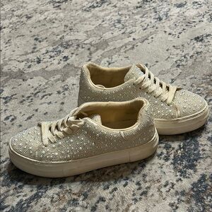 Elegant Cream Sneakers